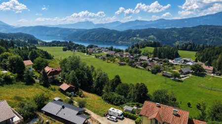Sonniges Hanggrundstück nahe Millstätter See