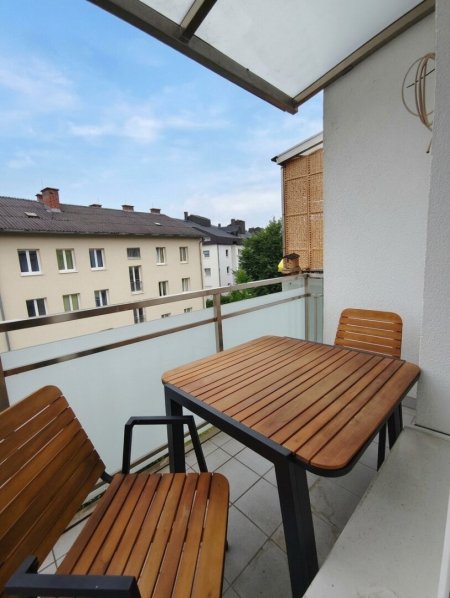 Charmante Garçonnière mit Balkon in zentraler Ruhelage von Vöcklabruck