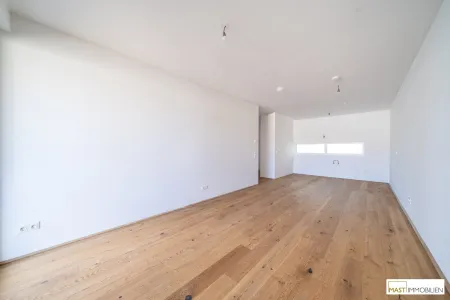 *Hauptbahnhof* 3-Zimmer Familienwohnung mit 12qm Freifläche!