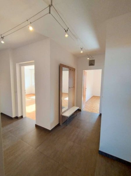 Sonnige 4-Zimmer-Familienwohnung mit Loggia und Traunsteinpanorama