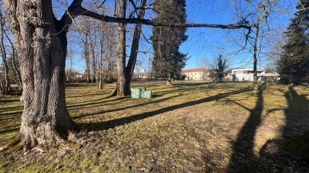 Sonniges Baugrundstück – zentral gelegen und bestens angebunden