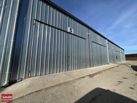 !SOMMERAKTION! €400,- STATT €500,-! LAGERBOX MIT 36m², EBENER ZUFAHRT UND HOHER RAUMHÖHE!