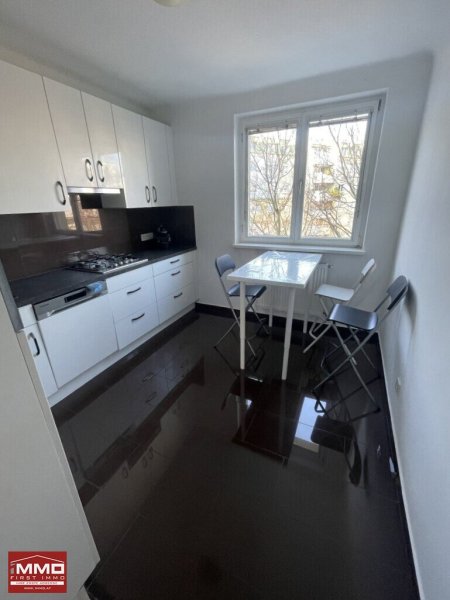 SCHÖNE, HELLE ZWEI-ZIMMER-WOHNUNG NÄHE MILLENIUM CITY!