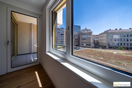 *MILiving* Großzügige 2-Zimmer Wohnung mit Loggia!