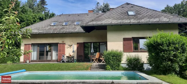 PROVISIONSFREI - GROSSES EF-HAUS MIT POOL UND ZWEI GARAGEN, neuer Preis!!! - Titelbild