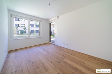 *Erstbezug* Moderne 2-Zimmer Gartenwohnung mit über 43 qm Freifläche!