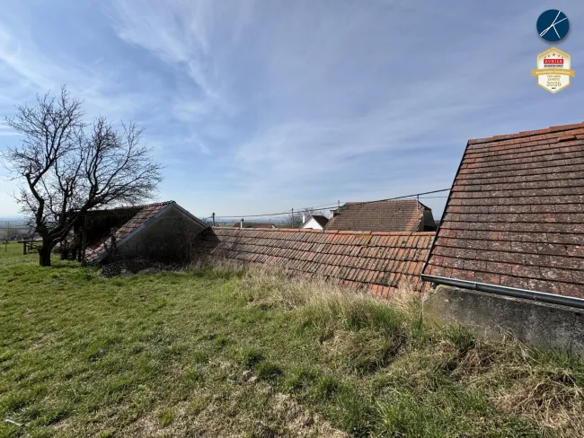 Platz für eine mögliche Terrasse
