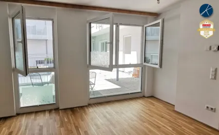 neuwertige 4-Zimmer-Wohnung mit Garagenplatz