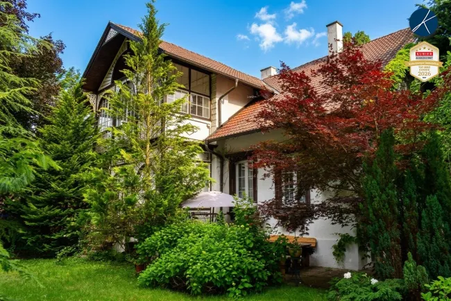 Charmante Jugendstilvilla mit 10 Zimmer und schönem Garten! - Titelbild