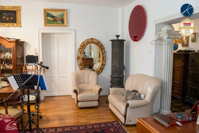Charmante Jugendstilvilla mit 10 Zimmer und schönem Garten! - Bild