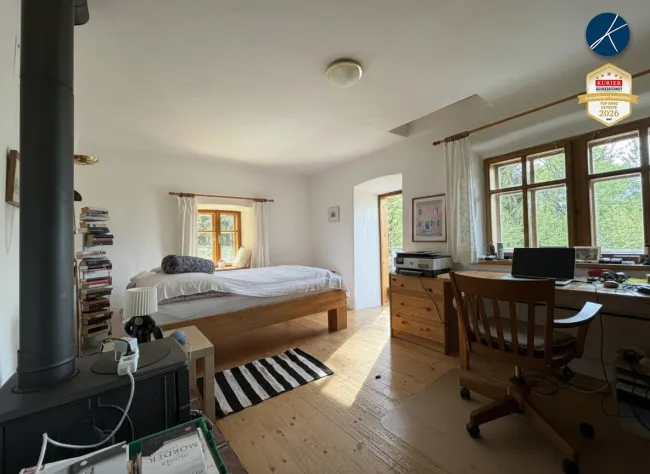 Zimmer mit Ausgang zur Terrasse