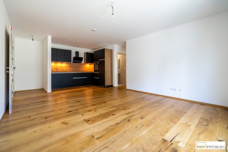 Exklusive 2 - Zimmer Garten Wohnung gesucht? --- Inkl. hochwertiger Einbauküche / Garagenstellplatz optional verfügbar