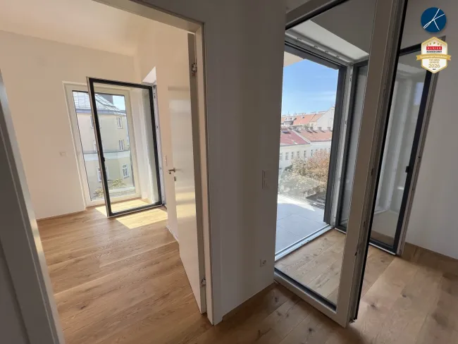 1.Loggia für Blätterwaldzimmer und Herzstück Wohnen und Küche