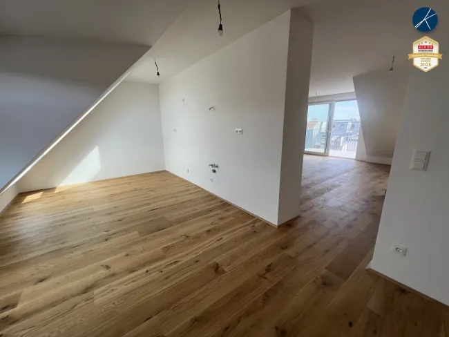 Küche 26 m² + Wohnzimmer 38 m²