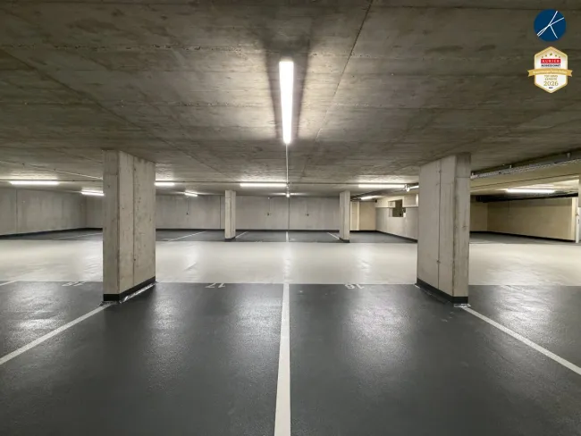 Großzügige Tiefgarage