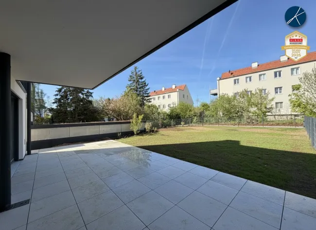 260m² Eigengarten & Terrasse