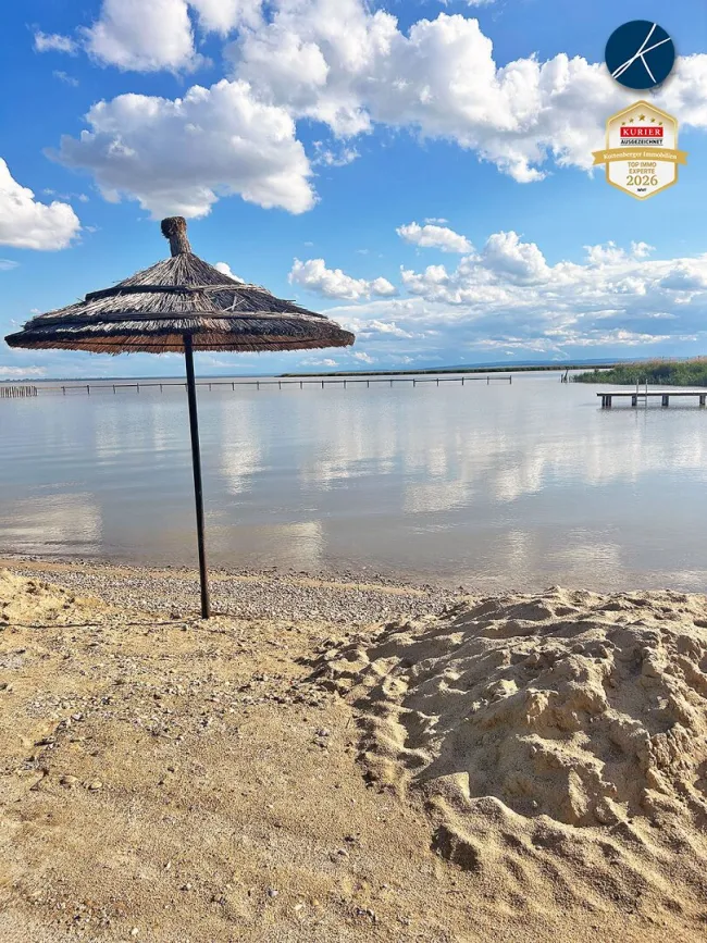 Neues, hoch technisch ausgestattetes Ferienhaus direkt am Wasser! - Titelbild
