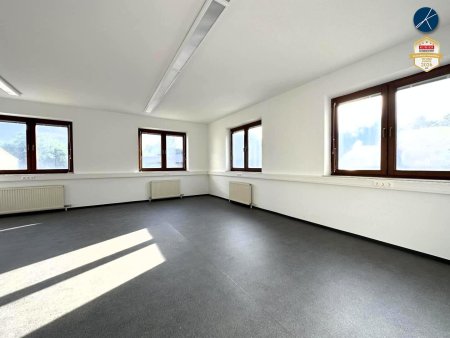neu sanierte Bürofläche (Musterfoto)