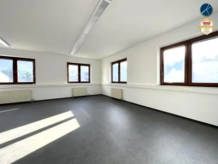 neu sanierte Bürofläche (Musterfoto)
