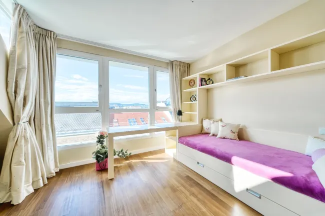 Zimmer 2 Ebene 2
