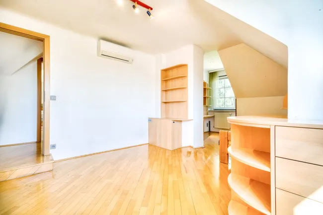 Schlafzimmer 3