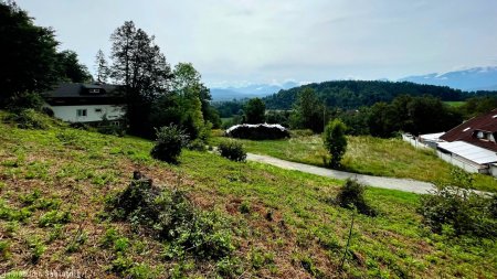 BAUGRUNDSTÜCK NAHE VELDEN! Natur, Ruhe & freier Karawankenblick!