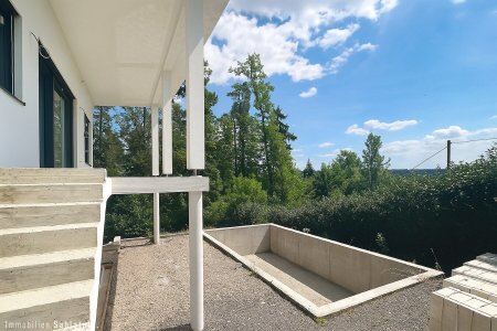 TEILFERTIGGESTELLTES HAUS MIT POOL! Weitblick, Ruhe & Gestaltungsmöglichkeiten!