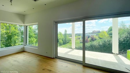 TEILFERTIGGESTELLTES HAUS MIT POOL! Weitblick, Ruhe & Gestaltungsmöglichkeiten!