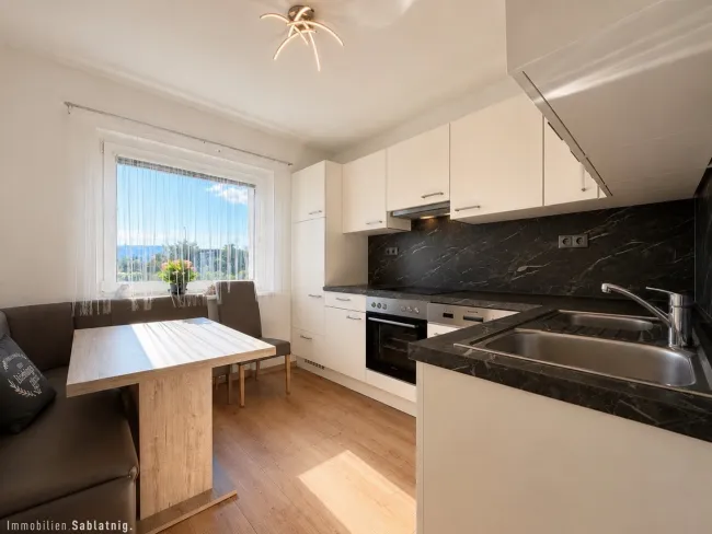 Charmante 2-Zimmer Wohnung in Wiener Neustadt – 50m², gepflegt, Einbauküche! - Titelbild