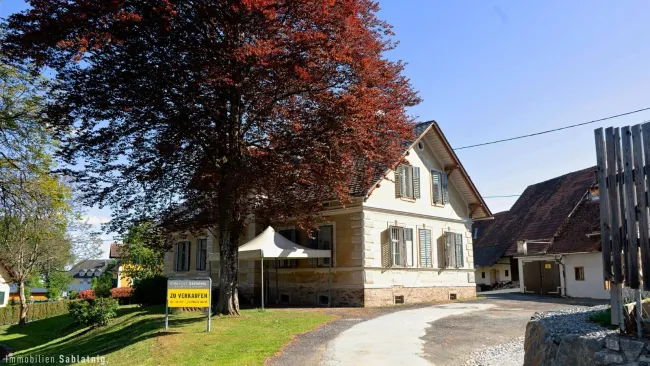 EIGENE ZUFAHRT