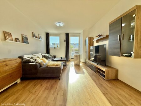 DACHTERRASSE! AUSSICHT! WOHNTRAUM! Genießen Sie modernes Wohnen mit 119,57 m² Freifläche über den Dächern von Leobersdorf!