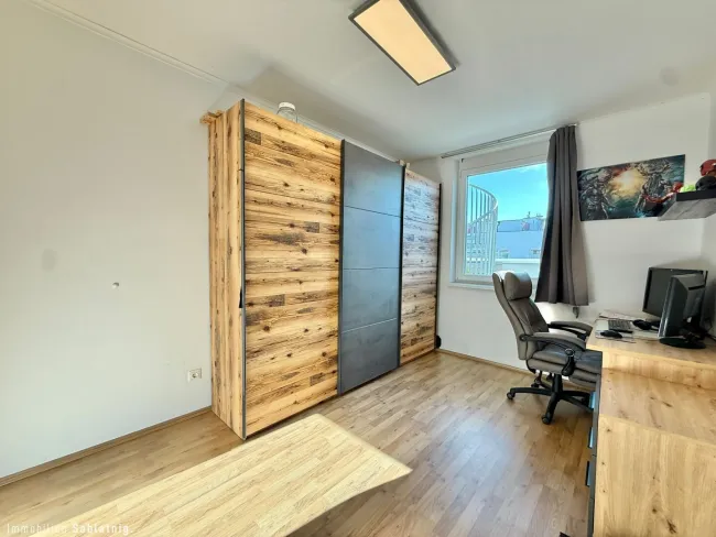 DACHTERRASSE! AUSSICHT! WOHNTRAUM! Genießen Sie modernes Wohnen mit 119,57 m² Freifläche über den Dächern von Leobersdorf! - Bild