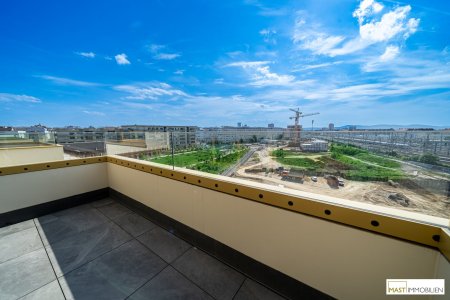 *7. Obergeschoss* Sofort beziehbare 2-Zimmer Wohnung mit 11qm Balkon