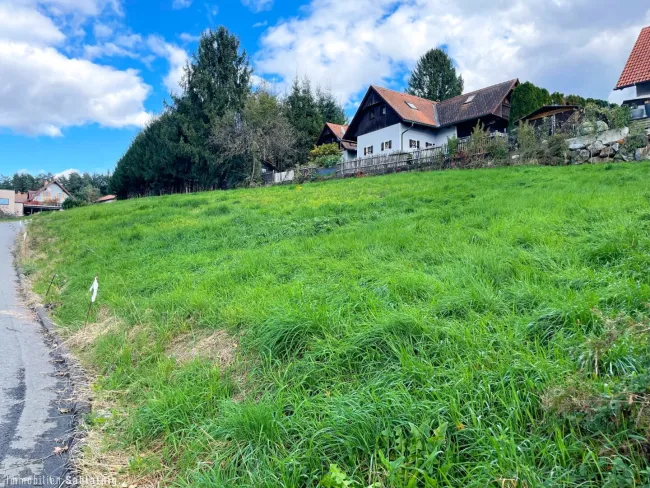 RUHELAGE & AUSSICHTSLAGE! Baugrundstück nahe Graz! - Bild