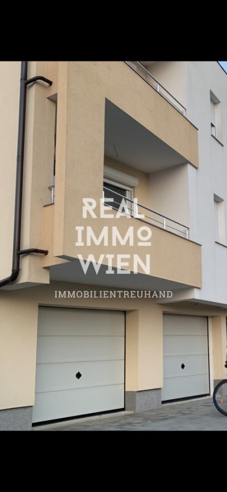 Exklusives Mehrfamilienhaus mit 4 modernen Wohneinheiten und Meerblick – zu verkaufen