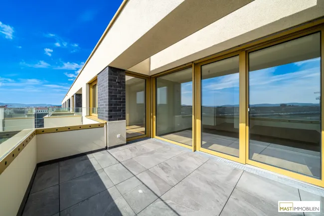 *7. Obergeschoss* Großzügige 2-Zimmer Wohnung mit 11qm Balkon - Bild