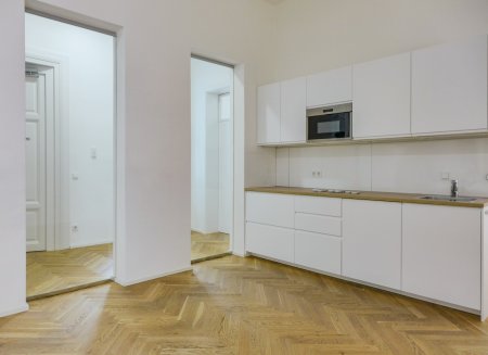 Modernes Büro in repräsentativem Stilaltbau - 7 Zimmer - klimatisiert - Garage