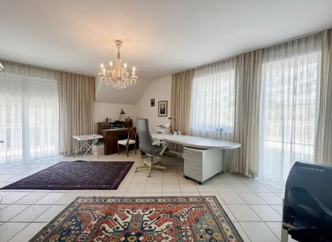 Zimmer 1 OG