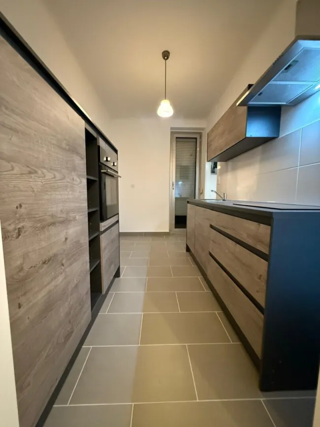 Top-sanierte 2-Zimmer-Wohnung in zentraler Lage von Eisenstadt – ideal zur Vermietung oder Eigennutzung - Titelbild