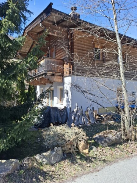 Alpine Prime Lage trifft auf Naturjuwel – Exklusive Residenz an der Aschauer Ache in Kirchberg