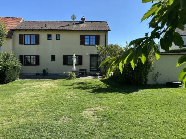Einfamilienhaus mit Weitblick, zwei separate Grundstücke Bauland Klasse I - Bild