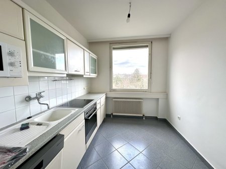 Modernes Wohnen in zentraler Lage - 64 m² Wohnung Nähe Strandbad, Fernblick