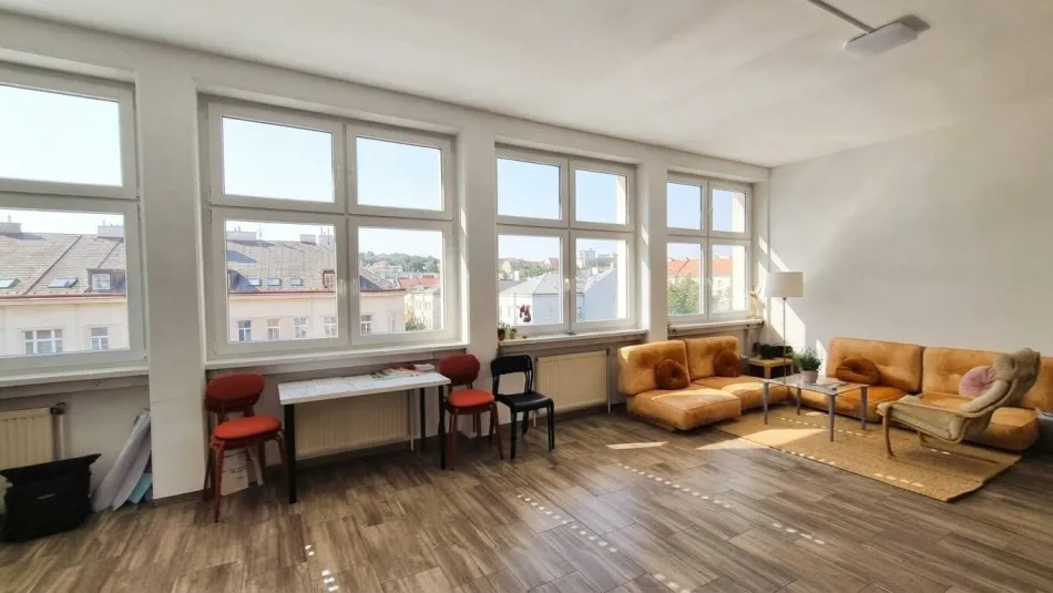 Helle Bürofläche | ca. 180 m² | Unbefristet - Bild