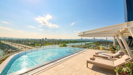 Atemberaubender Ausblick | Internationales Flair