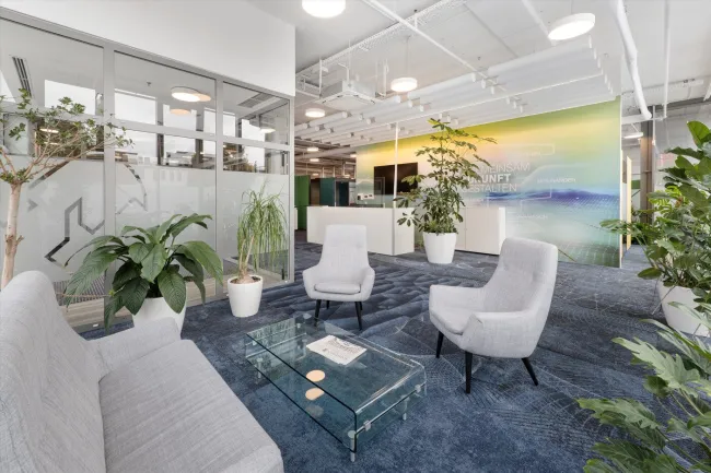 Büro und Seminarflächen 350 m² bis 2.800 m² zur Anmietung - Titelbild