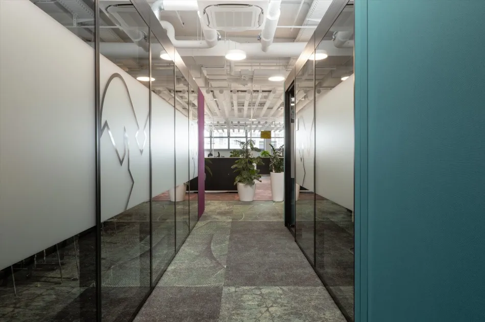 Büro und Seminarflächen 350 m² bis 2.800 m² zur Anmietung - Bild