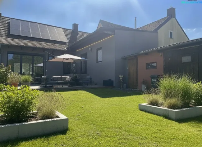 Hinten Ansicht Haus KI