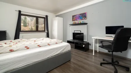 Schlafzimmer 2