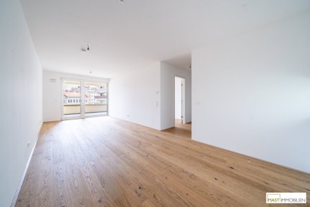 *Hauptbahnhof* 3-Zimmer Familienwohnung mit 12qm Freifläche!