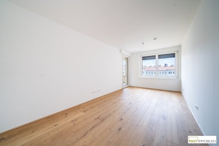 *Hauptbahnhof* 3-Zimmer Familienwohnung mit 12qm Freifläche!